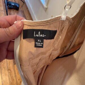 Lulus Lace dress